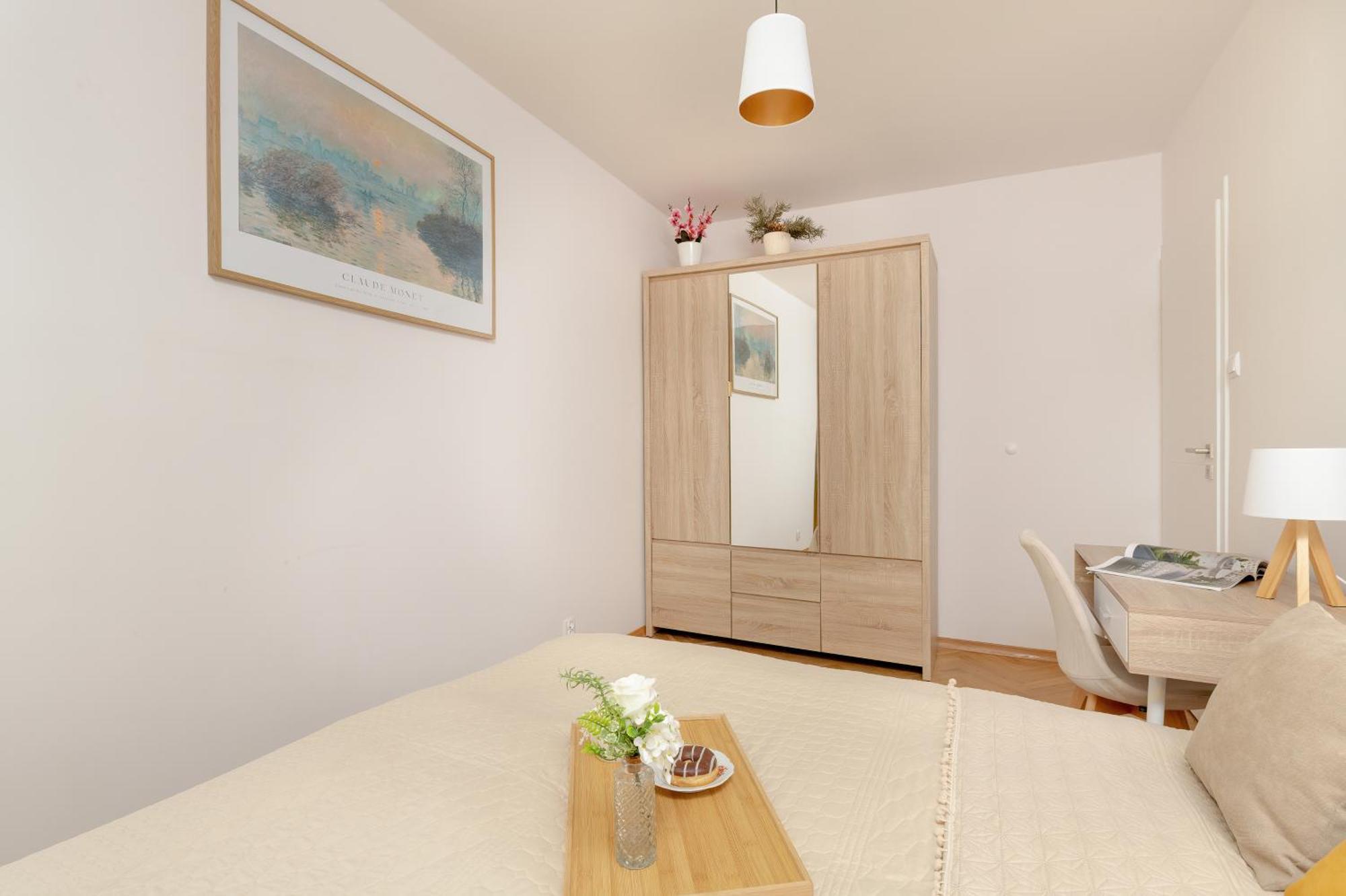 Seaside Park With Parking By Renters Apartment