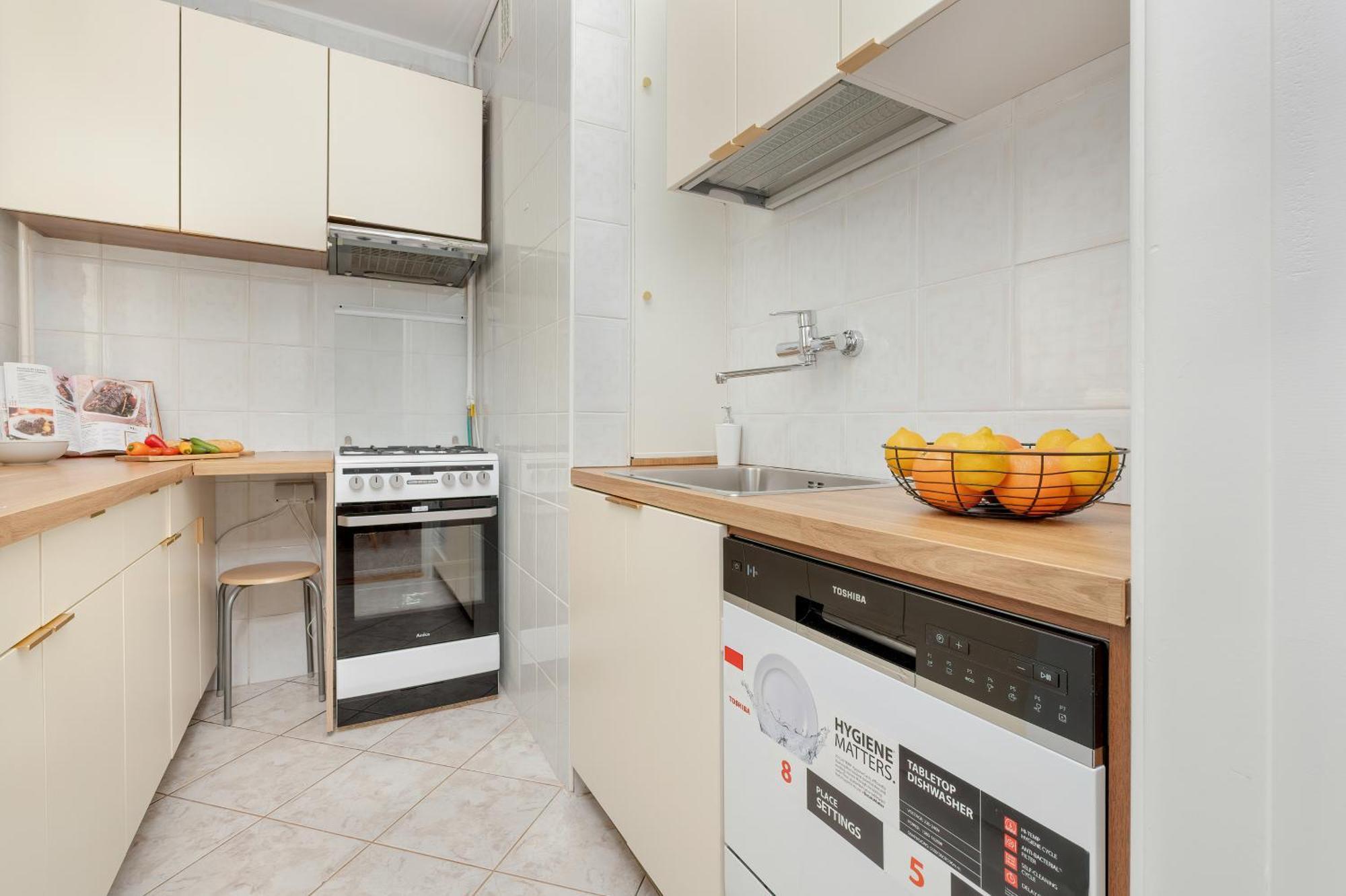 Seaside Park With Parking By Renters Gdansk